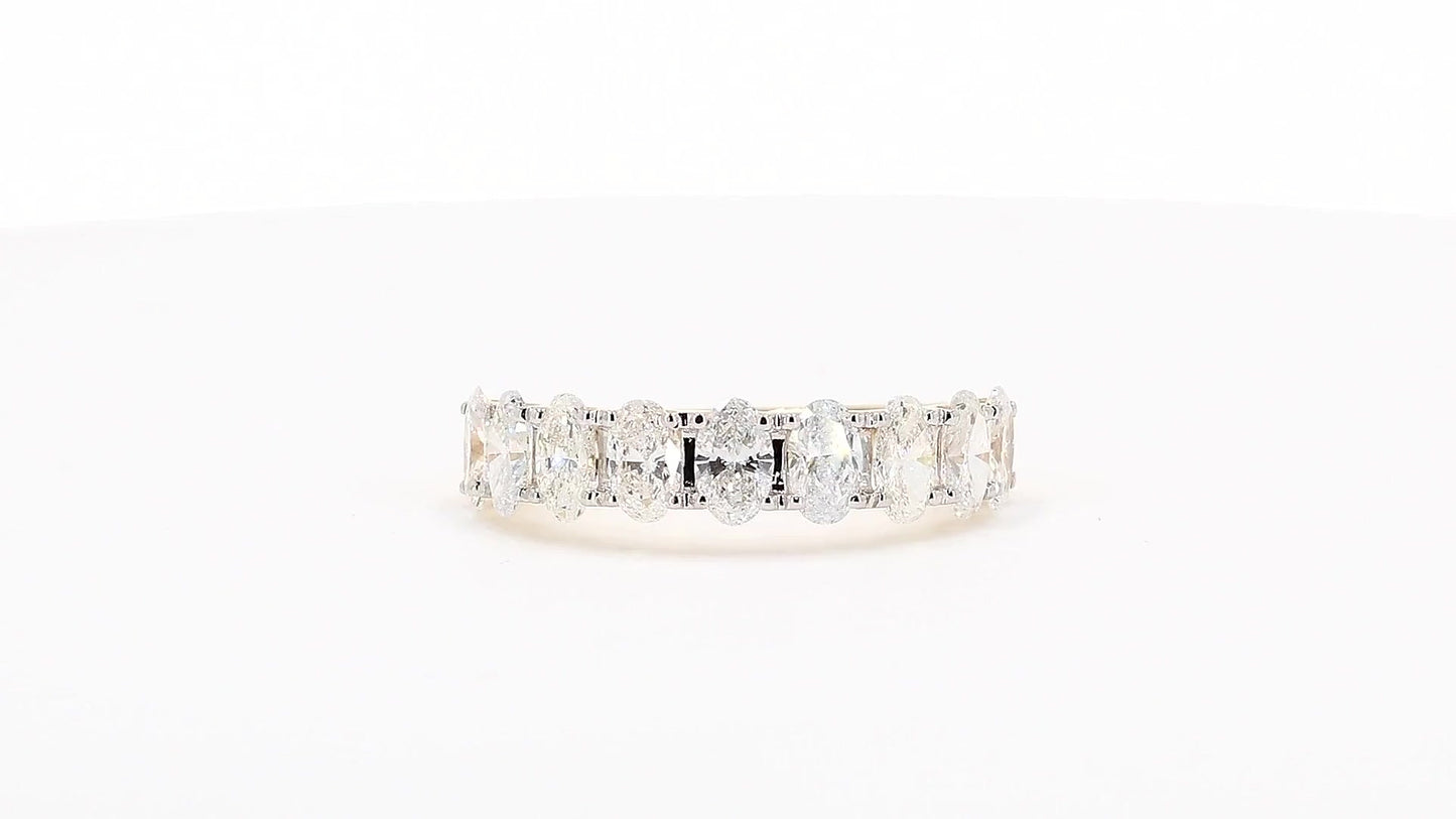 Aurora 1.94ctw Oval Lab Grown Diamond Band