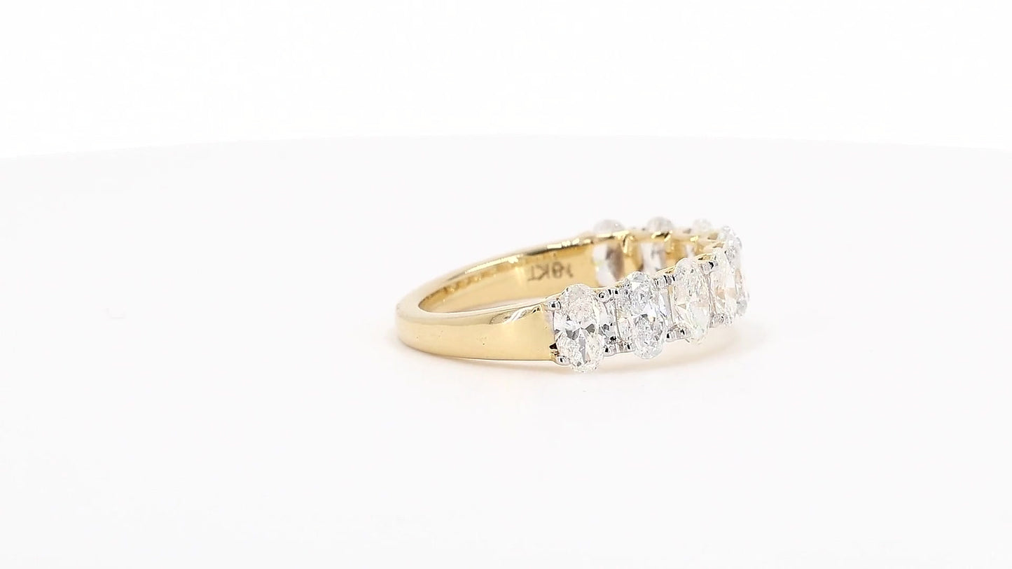 Aurora 1.94ctw Oval Lab Grown Diamond Band - AU M 1/2