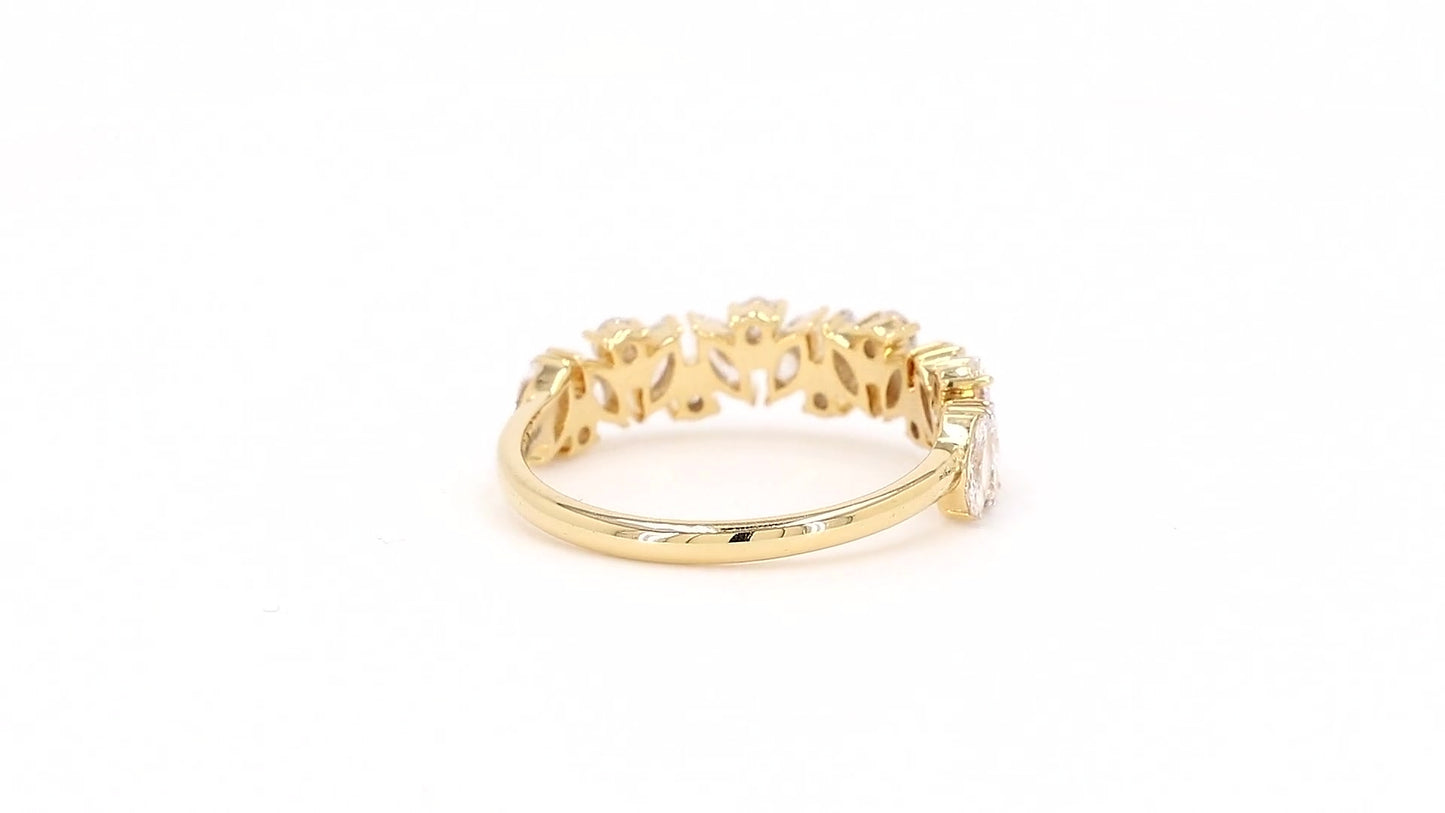 Aurora 0.93ctw Marquise Lab Grown Diamond Band