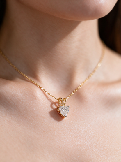 Clara 0.99-1.06ctw Heart Solitaire Pendant Lab Grown Diamond