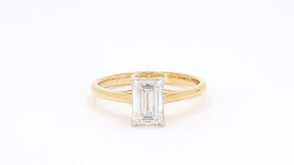 Vera 0.90-1.38ctw Emerald Lab Grown Diamond Solitaire Ring
