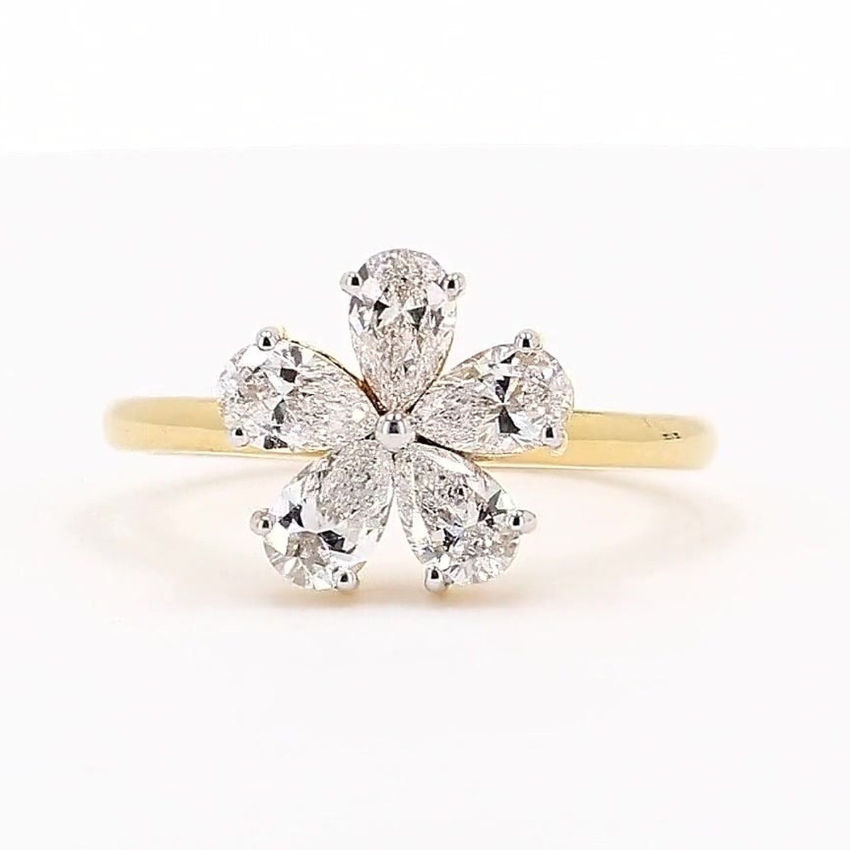Aurora 1.04ctw Pear Lab Grown Diamond Band