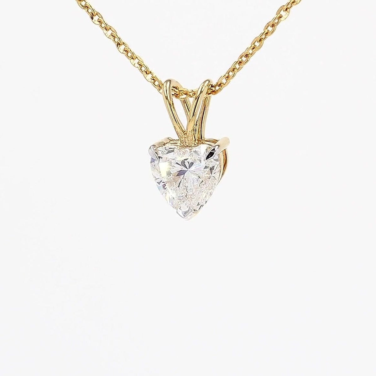 Clara 0.99-1.06ctw Heart Solitaire Pendant Lab Grown Diamond