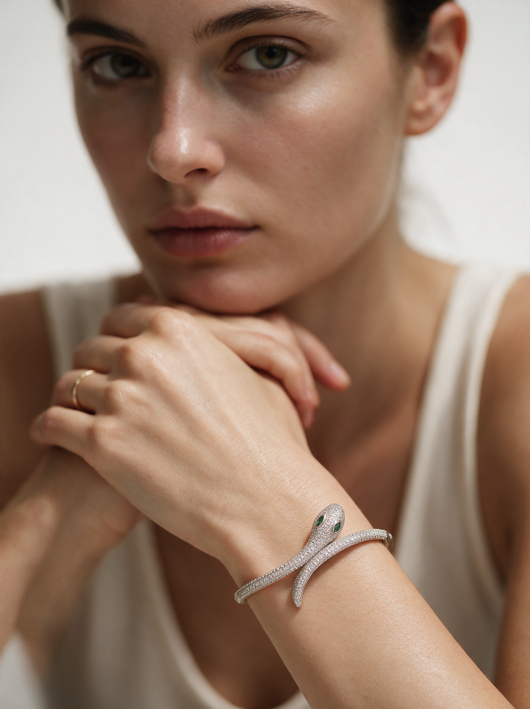 Divara Vesper Bangle, sterling silver 925 cubic zirconia bracelet