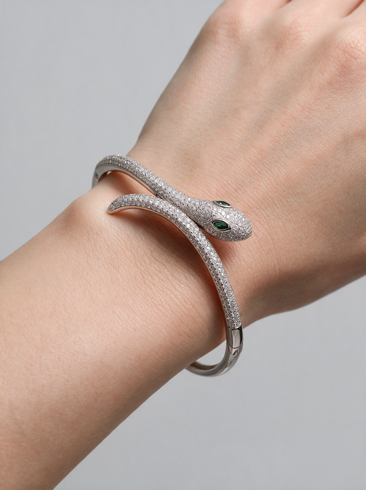 Divara Vesper Bangle, sterling silver 925 cubic zirconia bracelet