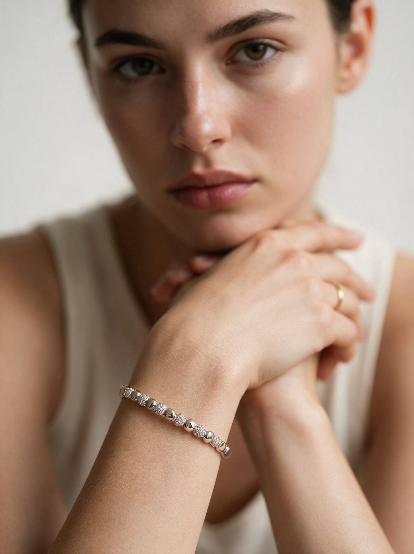 Divara Marlowe Bangle, sterling silver 925 cubic zirconia bracelet