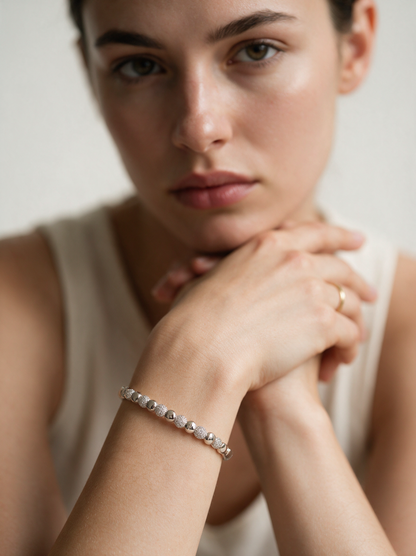 Divara Marlowe Bangle, sterling silver 925 cubic zirconia bracelet