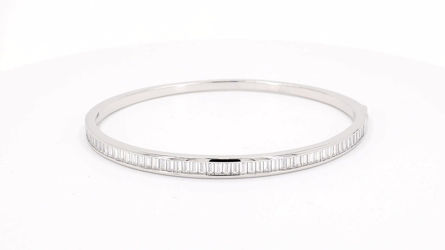 Divara Solene Bangle, sterling silver 925 cubic zirconia bracelet