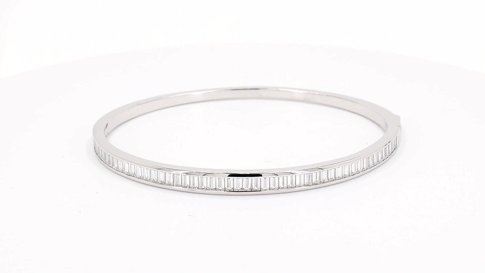 Divara Solene Bangle, sterling silver 925 cubic zirconia bracelet