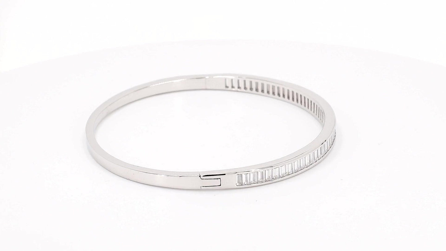 Divara Solene Bangle, sterling silver 925 cubic zirconia bracelet