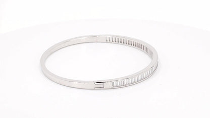 Divara Solene Bangle, sterling silver 925 cubic zirconia bracelet