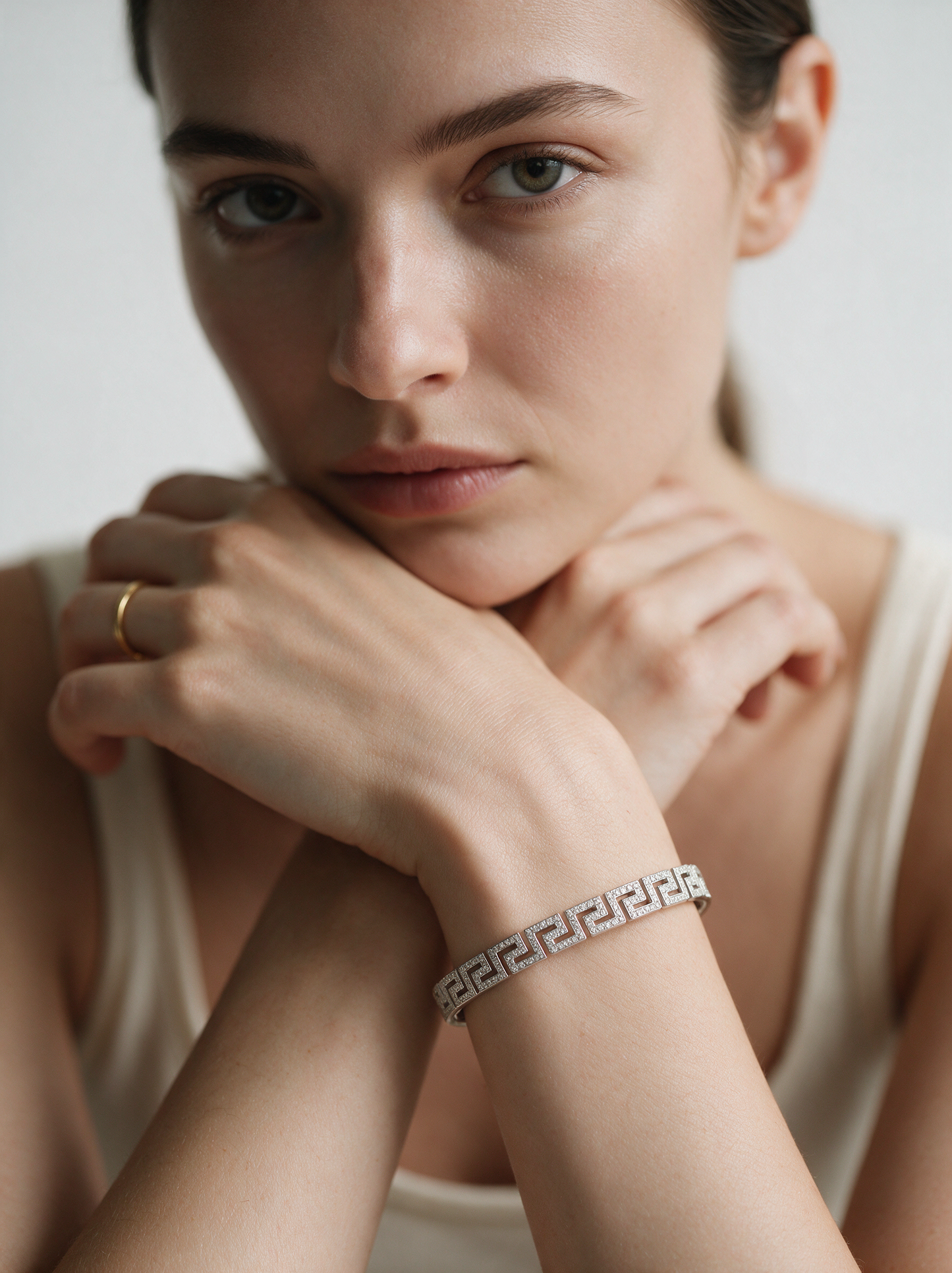 Divara Thalia Bangle, sterling silver 925 cubic zirconia bracelet