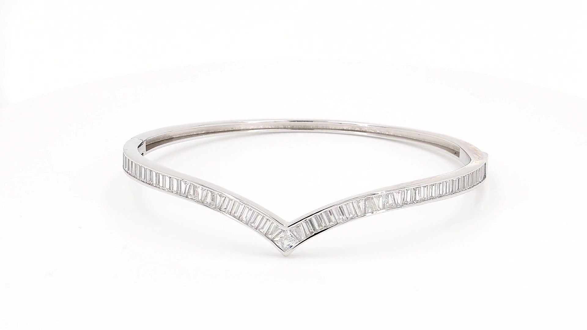 Divara Winsome Bangle, sterling silver 925 cubic zirconia bracelet