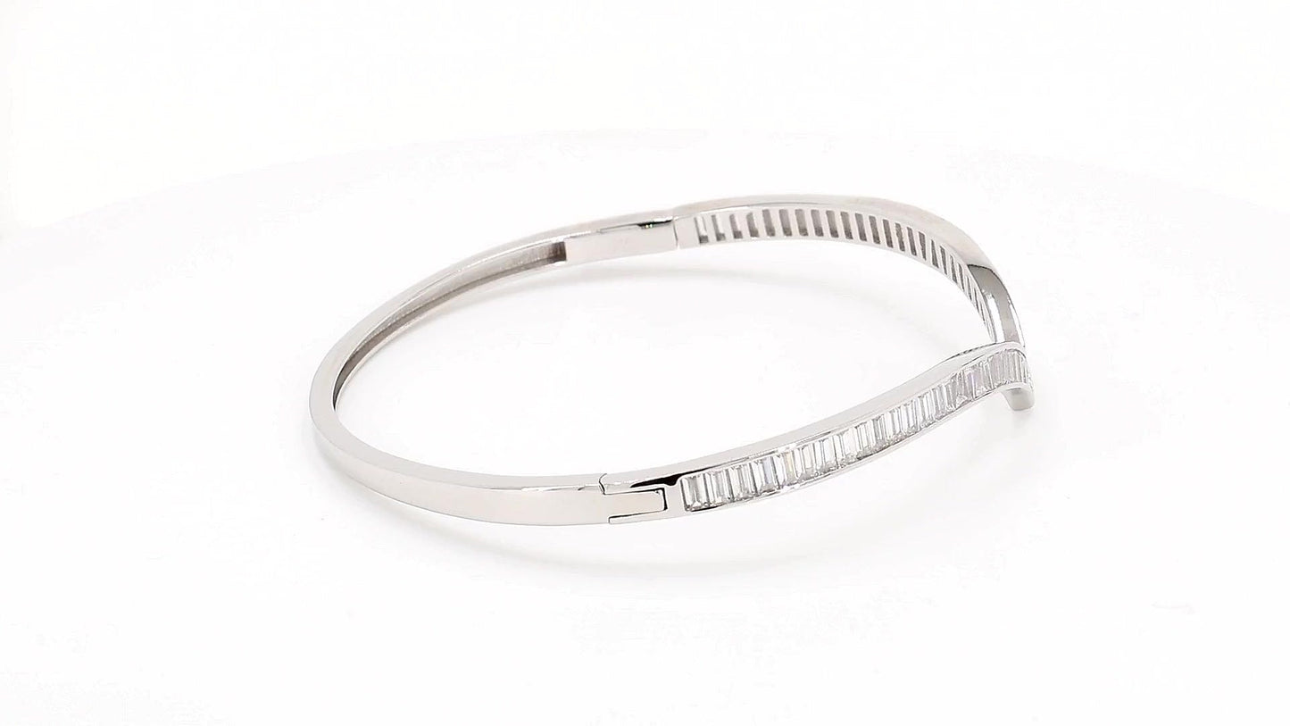 Divara Winsome Bangle, sterling silver 925 cubic zirconia bracelet
