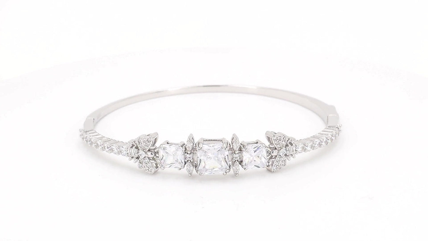 Divara Seraphine Bangle, sterling silver 925 cubic zirconia bracelet