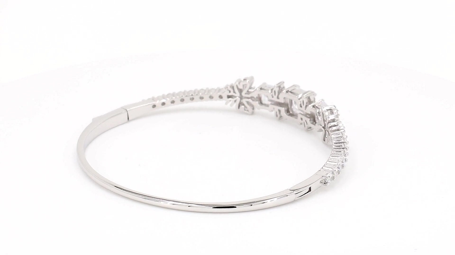 Divara Seraphine Bangle, sterling silver 925 cubic zirconia bracelet