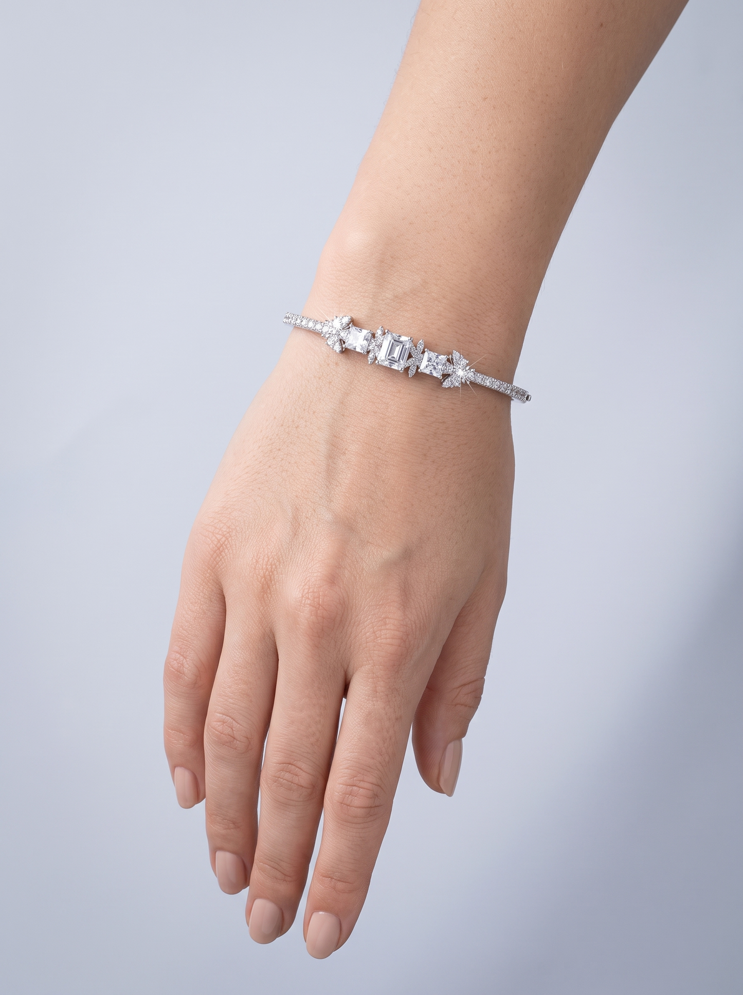 Divara Seraphine Bangle, sterling silver 925 cubic zirconia bracelet