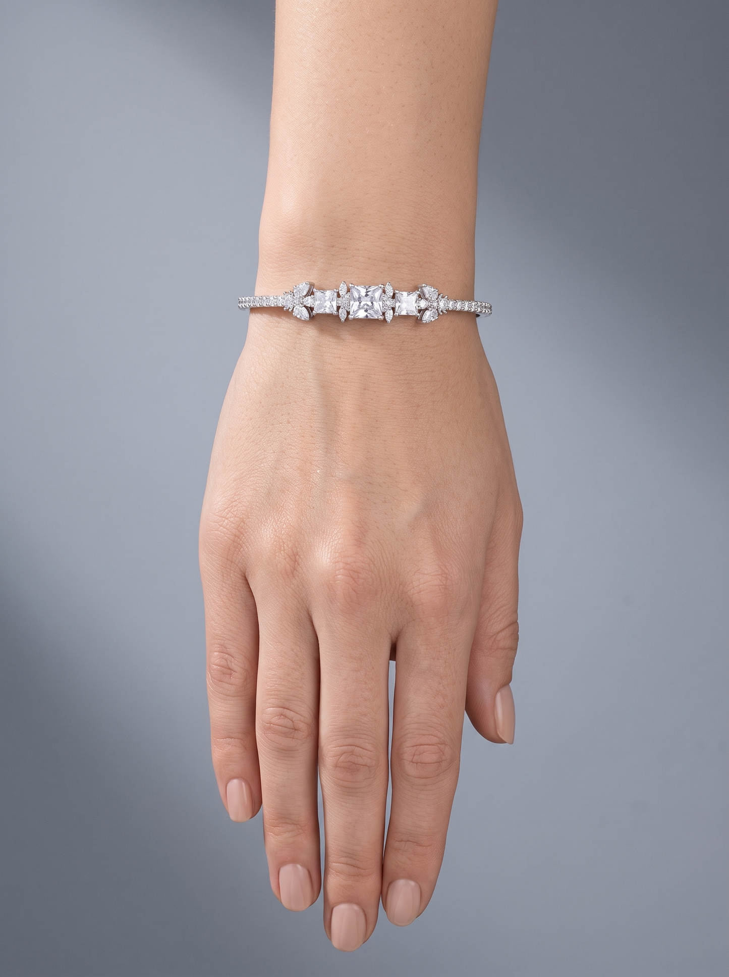 Divara Seraphine Bangle, sterling silver 925 cubic zirconia bracelet