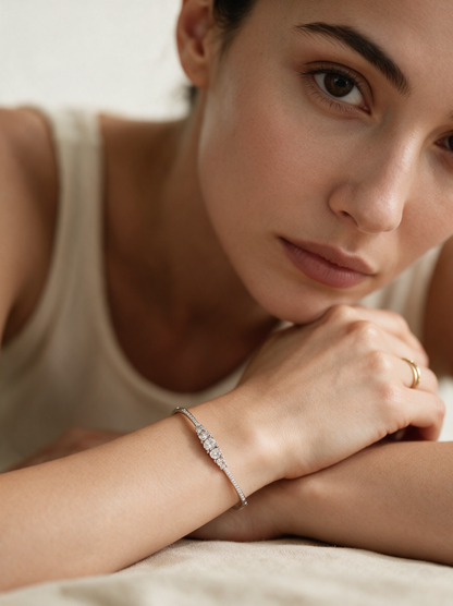 Divara Verity Bangle, sterling silver 925 cubic zirconia bracelet