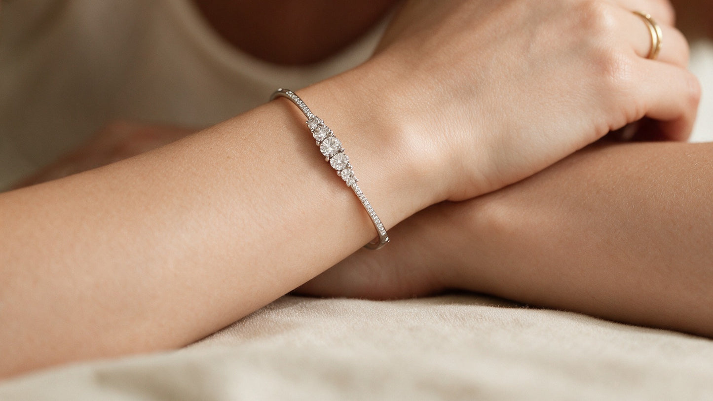 Divara Verity Bangle, sterling silver 925 cubic zirconia bracelet