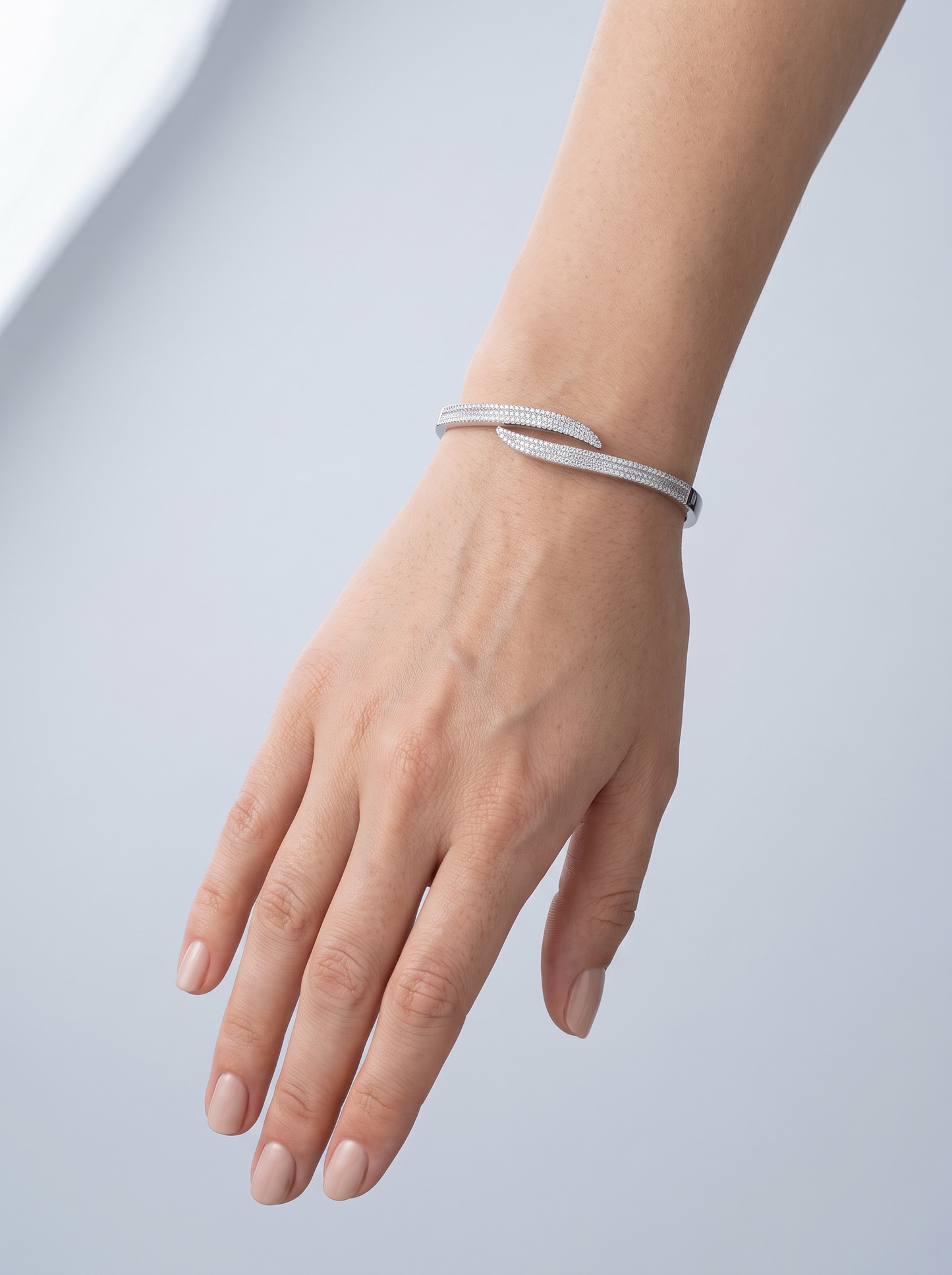 Divara Juno Bangle, sterling silver 925 cubic zirconia bracelet