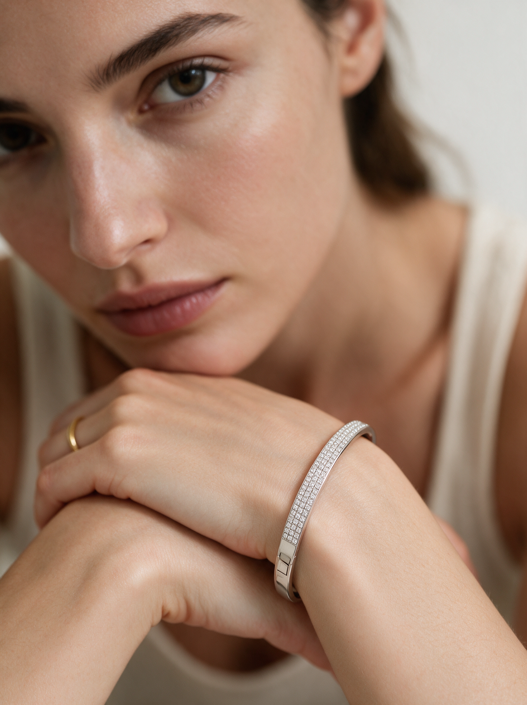 Divara Elara Bangle, sterling silver 925 cubic zirconia bracelet