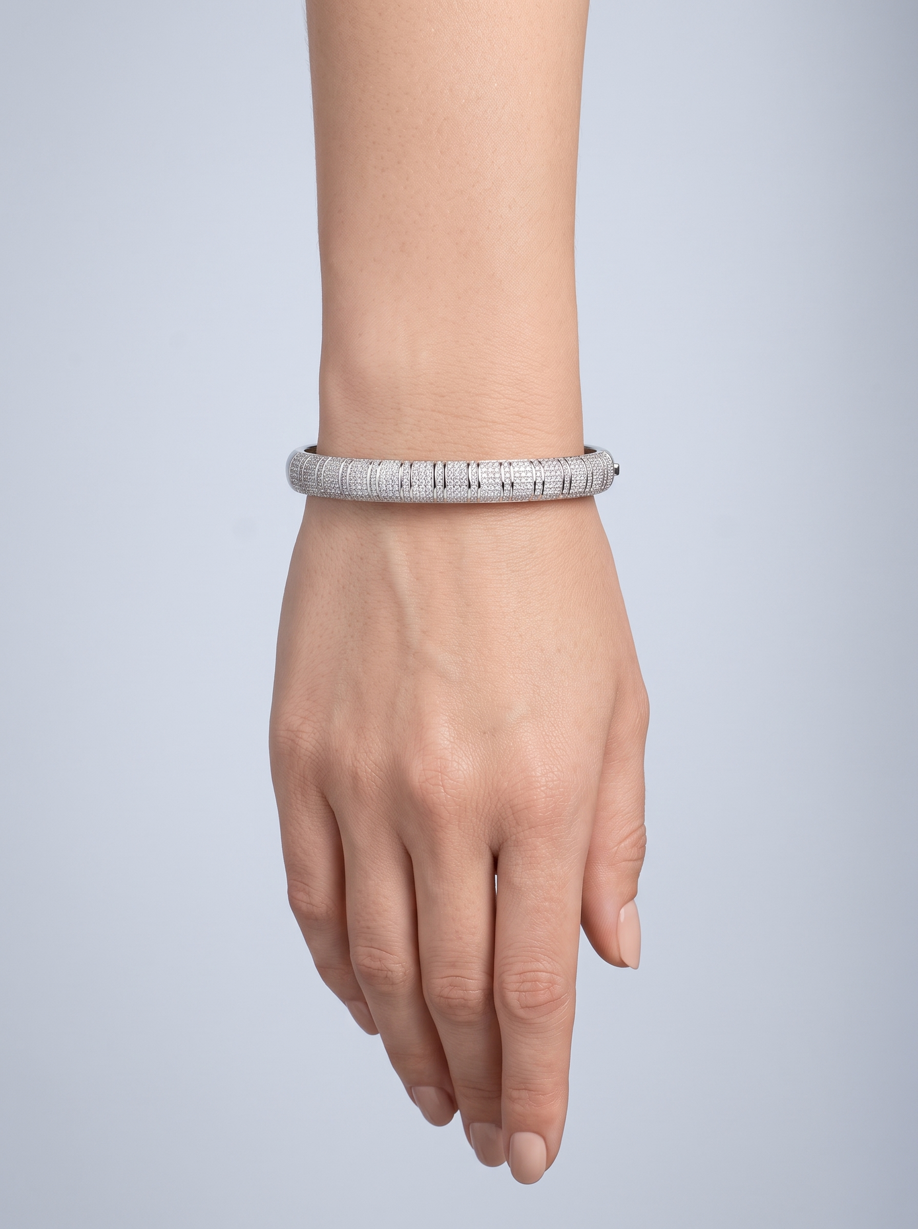 Divara Cove Bangle, sterling silver 925 cubic zirconia bracelet