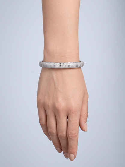 Divara Cove Bangle, sterling silver 925 cubic zirconia bracelet