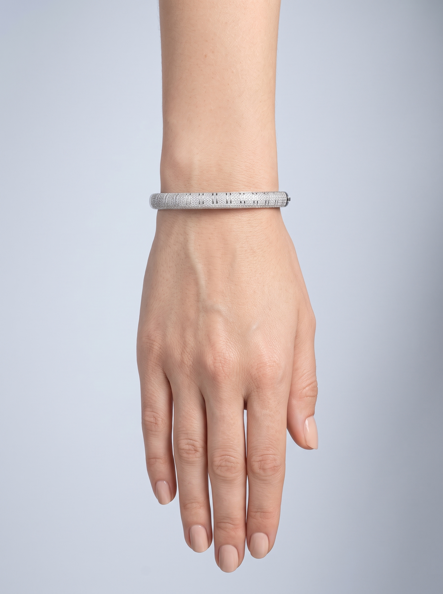 Divara Cove Bangle, sterling silver 925 cubic zirconia bracelet