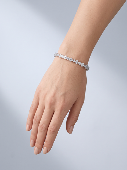 Divara Esme Bangle, sterling silver 925 cubic zirconia bracelet