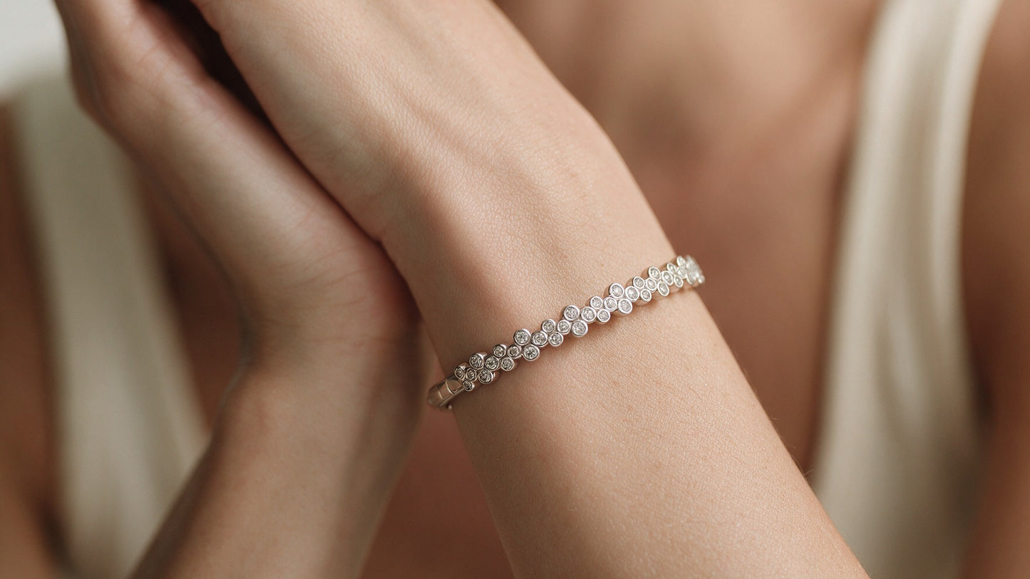 Divara Esme Bangle, sterling silver 925 cubic zirconia bracelet