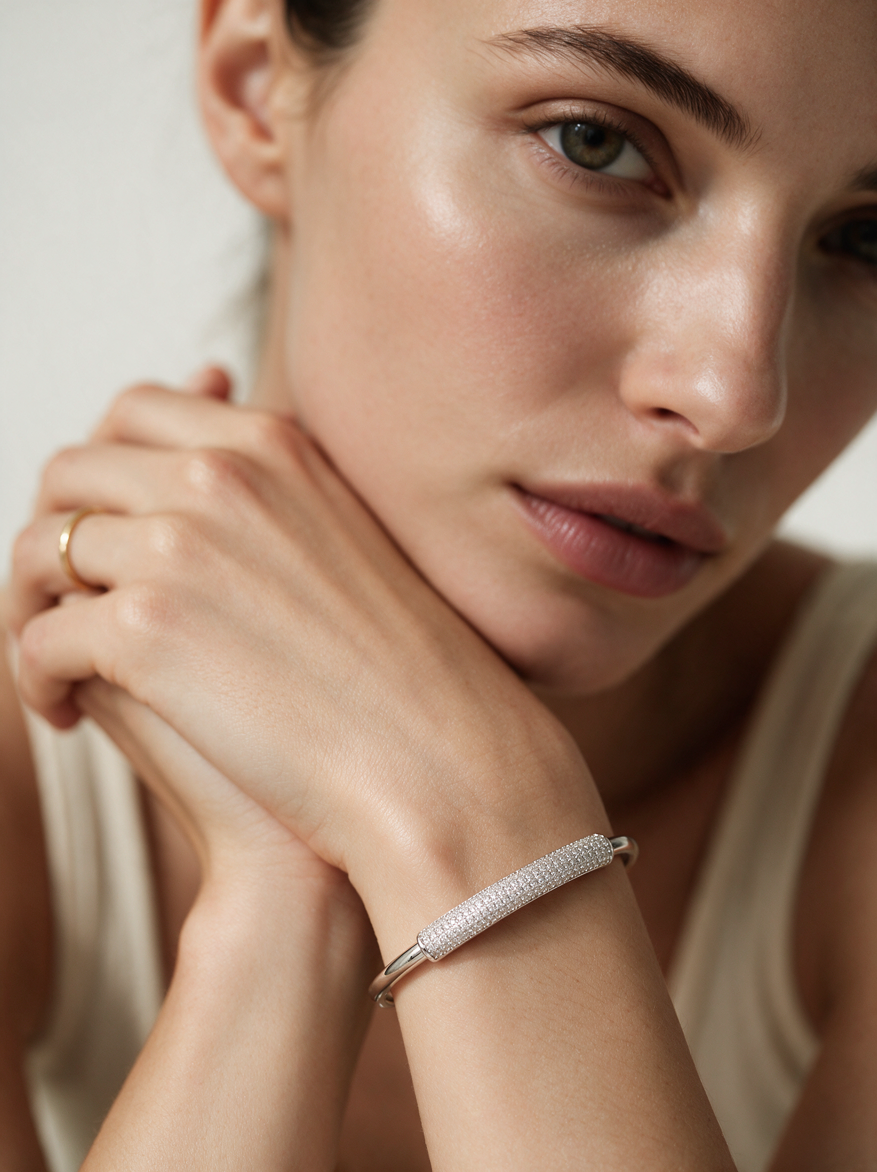 Divara Fenella Bangle, sterling silver 925 cubic zirconia bracelet