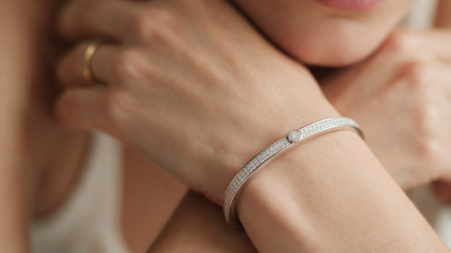 Divara Petra Bangle, sterling silver 925 cubic zirconia bracelet