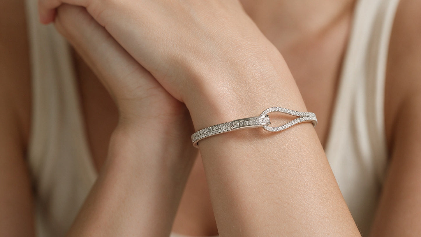 Divara Aurelie Bangle, sterling silver 925 cubic zirconia bracelet