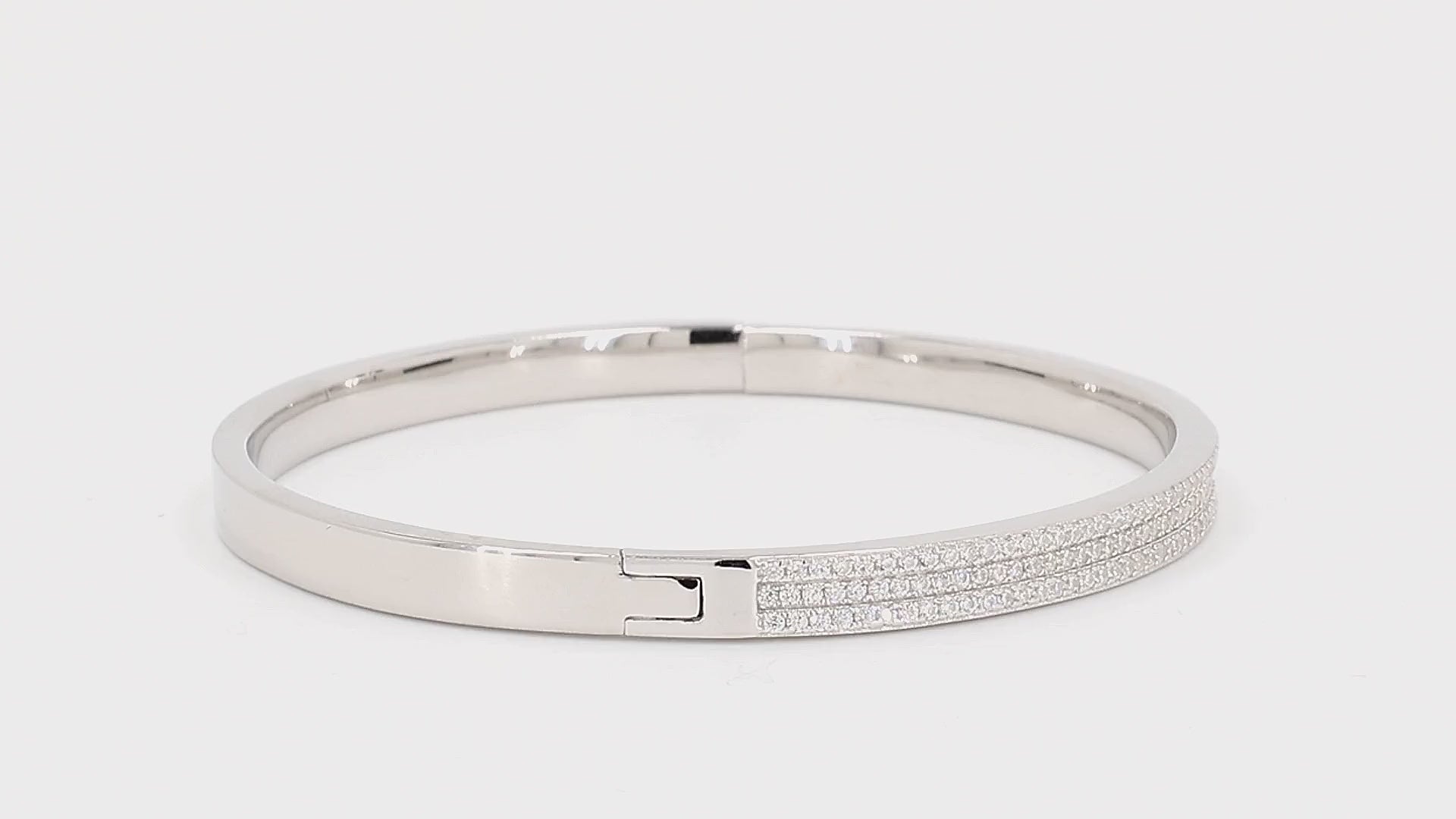 Divara Elara Bangle sterling silver 925 cubic zirconia bracelet, 360 degree video