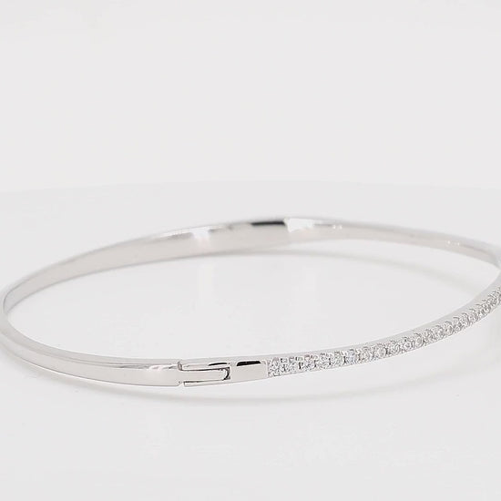 Divara Linnea Bangle sterling silver 925 cubic zirconia bracelet, 360 degree video