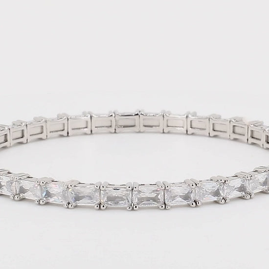 Divara Mireille Bangle sterling silver 925 cubic zirconia bracelet, 360 degree video