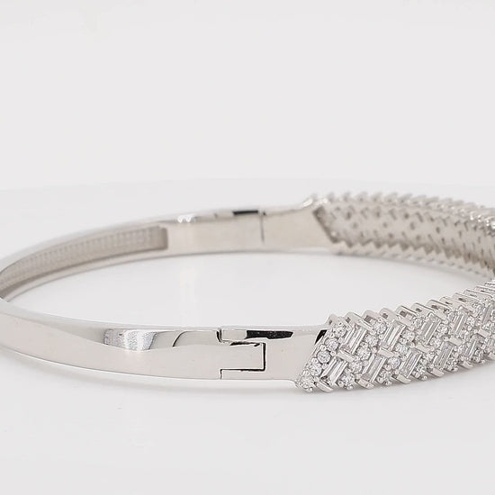 Divara Liora Bangle sterling silver 925 cubic zirconia bracelet, 360 degree video