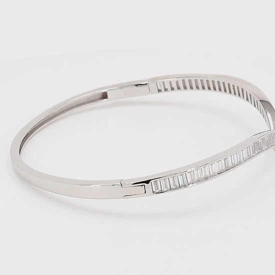 Divara Winsome Bangle sterling silver 925 cubic zirconia bracelet, 360 degree video