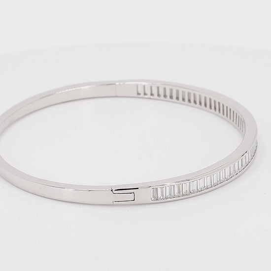 Divara Solene Bangle sterling silver 925 cubic zirconia bracelet, 360 degree video